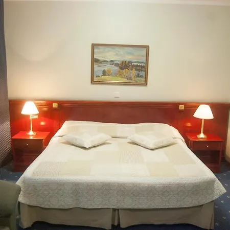 Draakon Hotel 4*